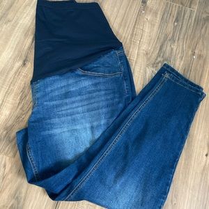 Maternity Jeggings with comfort belly band!